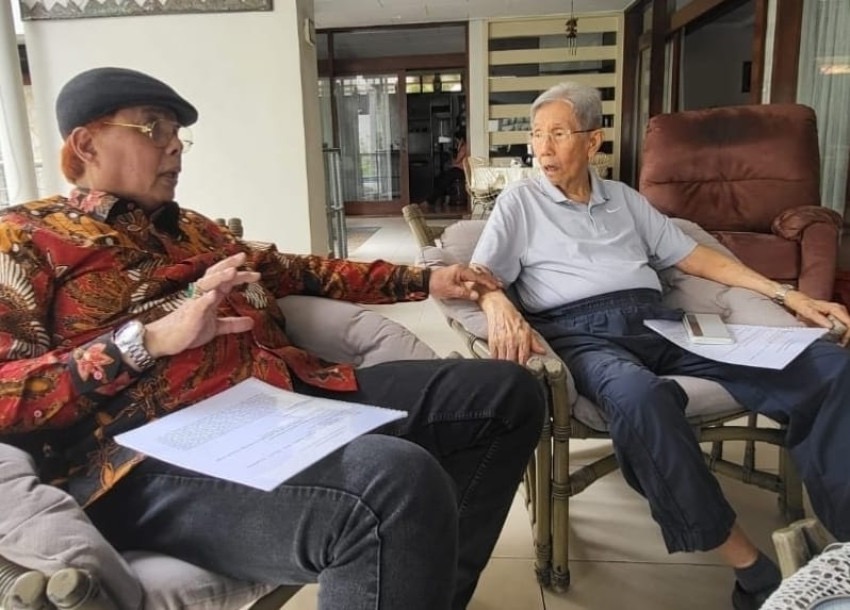 Sasmito dan Kwik Kian Gie